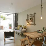 Apartment Follow The Sun *